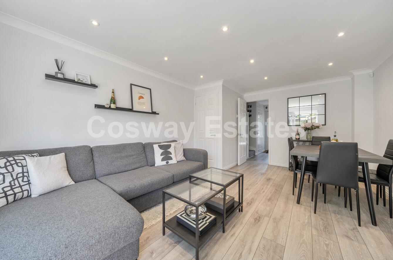 Earl Close, N11, London